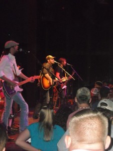 Josh Thompson on Stage